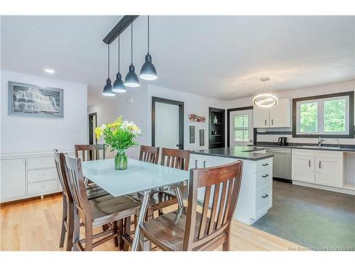 96 Old Coach Rd, Quispamsis, NB 