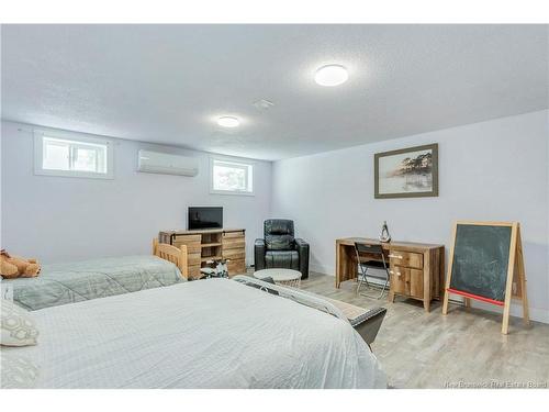 96 Old Coach Rd, Quispamsis, NB 