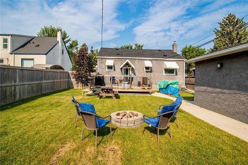 584 Centennial St, Winnipeg, MB - Outdoor With Deck Patio Veranda With Exterior