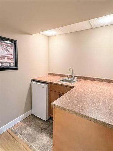 1019 Royse Ave, Winnipeg, MB - Indoor
