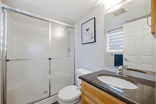 217-835 Adsum Dr, Winnipeg, MB - Indoor Photo Showing Bathroom