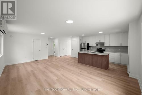 2 - 399 THORNTON ROAD N , Oshawa (McLaughlin), Ontario L1J 6S9 5