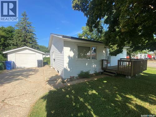 386 4Th Avenue N, Yorkton, SK - Outdoor