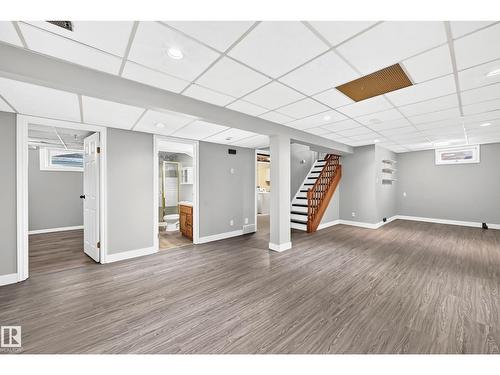 3615 10 Av Nw, Edmonton, AB - Indoor