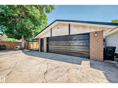 3615 10 Av Nw, Edmonton, AB - Outdoor