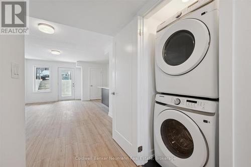 25 - 940 St David Street N, Centre Wellington (Fergus), ON - Indoor Photo Showing Laundry Room