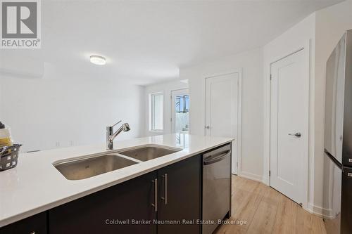 25 - 940 St David Street N, Centre Wellington (Fergus), ON - Indoor Photo Showing Kitchen With Double Sink