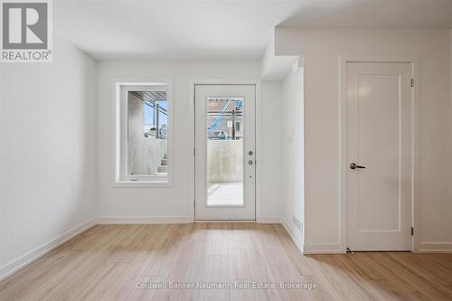25 - 940 St David Street N, Centre Wellington (Fergus), ON - Indoor Photo Showing Other Room
