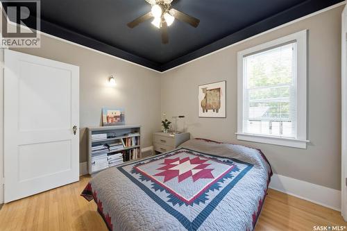 1021 12Th Street E, Saskatoon, SK - Indoor Photo Showing Bedroom