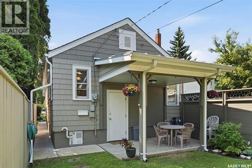 1021 12Th Street E, Saskatoon, SK - Outdoor