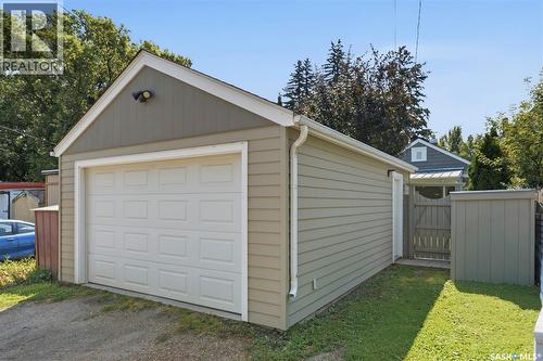 1021 12Th Street E, Saskatoon, SK - Outdoor With Exterior