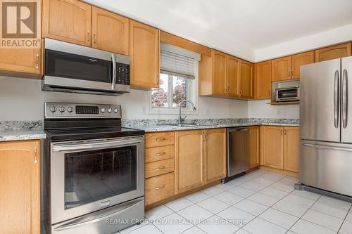 1 Lang Drive, Barrie, ON - Indoor Photo Showing Kitchen