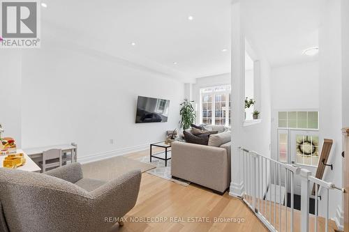 44 Lou Pomanti Street, Toronto, ON - Indoor Photo Showing Living Room