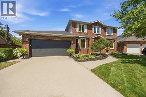 1953 HURONFIELD CLOSE  Sarnia, ON N0N 1C0