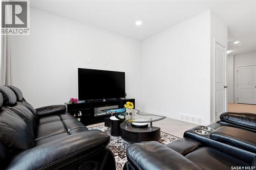 246 Katz Court, Saskatoon, SK 