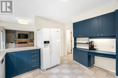2343 Whitehaven Crescent, Ottawa, ON - Indoor Photo Showing Kitchen