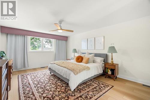 2343 Whitehaven Crescent, Ottawa, ON - Indoor Photo Showing Bedroom