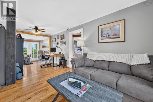 4395 Malagash Road, Malagash, NS - Indoor Photo Showing Living Room