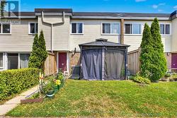 165 - 74 SPRINGFAIR AVENUE Aurora, ON L4G 3M2