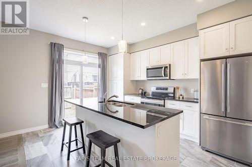 1016 Wright Drive, Midland, ON - Indoor Photo Showing Kitchen