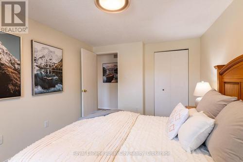 245 Elmira Road S, Guelph (Willow West/Sugarbush/West Acres), ON - Indoor Photo Showing Bedroom