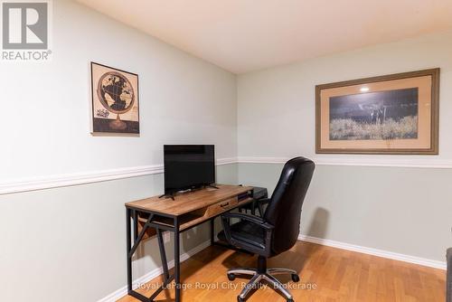245 Elmira Road S, Guelph (Willow West/Sugarbush/West Acres), ON - Indoor Photo Showing Office