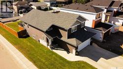 626 Kinloch CRESCENT Saskatoon, SK S7M 5X2