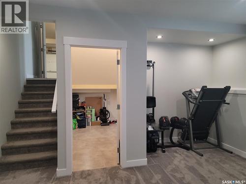 626 Kinloch Crescent, Saskatoon, SK - Indoor Photo Showing Gym Room