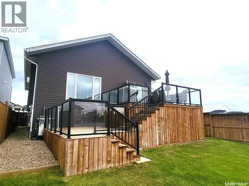 626 Kinloch Crescent, Saskatoon, SK - Outdoor With Deck Patio Veranda With Exterior