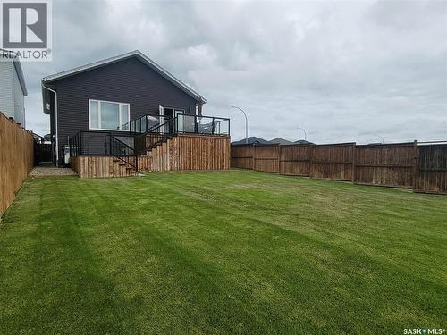 626 Kinloch Crescent, Saskatoon, SK - Outdoor With Deck Patio Veranda