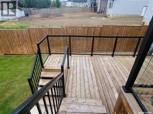 626 Kinloch Crescent, Saskatoon, SK - Outdoor With Deck Patio Veranda