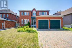 29 CHARRINGTON CRESCENT  Markham, ON L3R 0R2