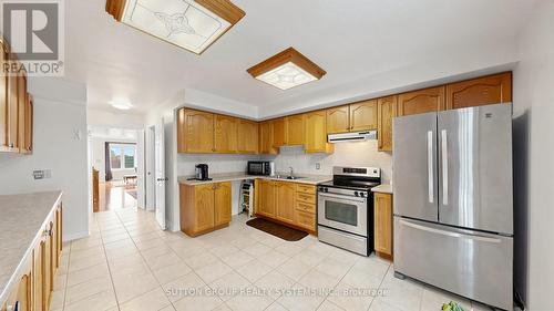 2138 Eglinton Avenue W, Toronto, ON - Indoor Photo Showing Kitchen