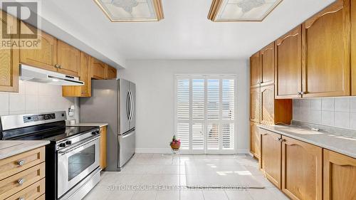 2138 Eglinton Avenue W, Toronto, ON - Indoor Photo Showing Kitchen