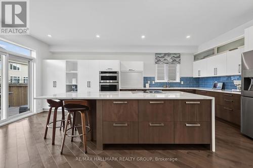 878 Excursion Way, Ottawa, ON - Indoor Photo Showing Kitchen