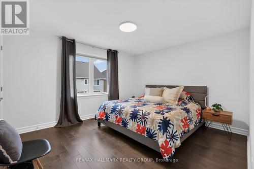 878 Excursion Way, Ottawa, ON - Indoor Photo Showing Bedroom
