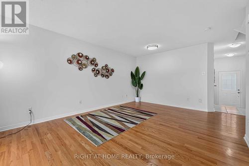 343 Amici Terrace, Ottawa, ON - Indoor Photo Showing Other Room