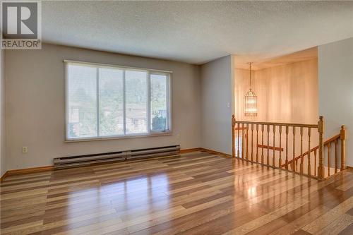 224 Third Avenue, Sudbury, ON - Indoor Photo Showing Other Room