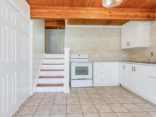 72 Cavendish Road, Halifax, NS - Indoor Photo Showing Kitchen