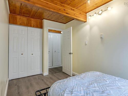 72 Cavendish Road, Halifax, NS - Indoor Photo Showing Bedroom