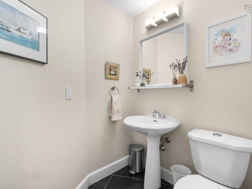 123 Anchor Drive, Halifax, NS - Indoor Photo Showing Bathroom