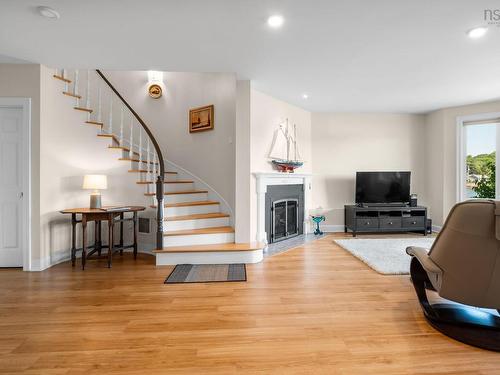 123 Anchor Drive, Halifax, NS - Indoor Photo Showing Living Room With Fireplace