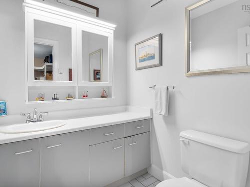 123 Anchor Drive, Halifax, NS - Indoor Photo Showing Bathroom