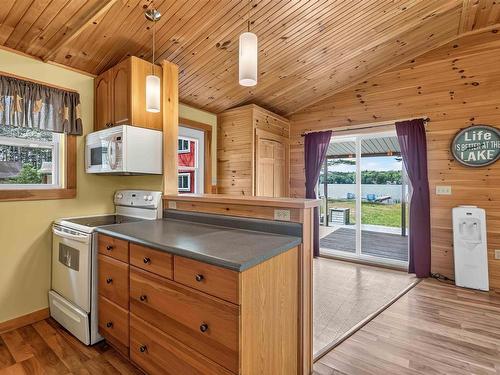 159 Jims Boulder Road, North Range, NS - Indoor Photo Showing Kitchen