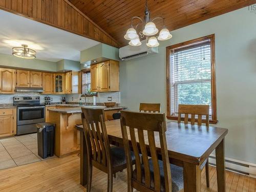 1040 Vault Road, Forest Glade, NS - Indoor Photo Showing Dining Room