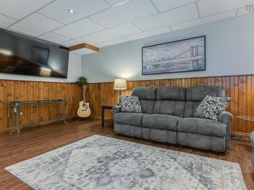 1040 Vault Road, Forest Glade, NS - Indoor Photo Showing Living Room