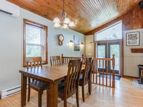 1040 Vault Road, Forest Glade, NS - Indoor Photo Showing Dining Room