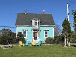 247 Lower LaHave Road Riverport, NS B0J 2X0
