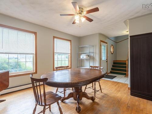 10 Sylvania Terrace, Hammonds Plains, NS - Indoor Photo Showing Dining Room
