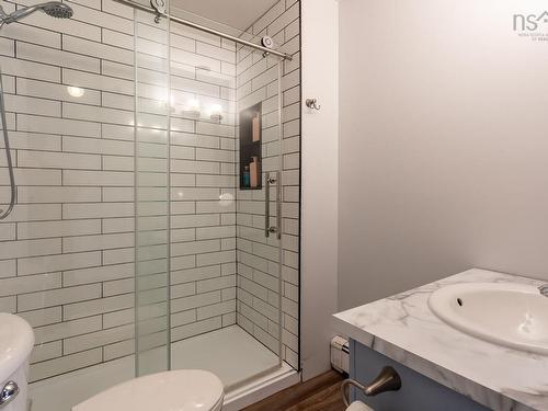 10 Sylvania Terrace, Hammonds Plains, NS - Indoor Photo Showing Bathroom